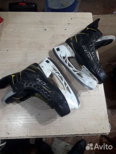 Хоккейные коньки bauer, ccm9380