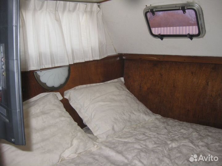 Голландская яхта