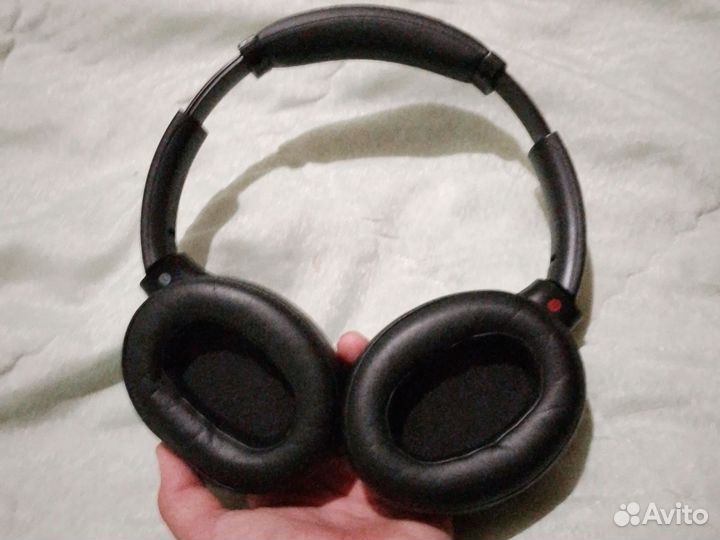 Беспроводные наушники sony