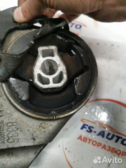 Опора АКПП передняя Opel Antara 2.2 дизель Z22D1