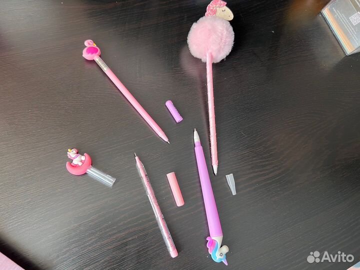 Шариковые ручки с единорогами