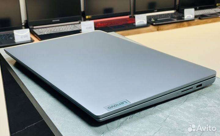 Мощный Lenovo Ryzen 3 5300U/ 8GB/ SSD/ IPS