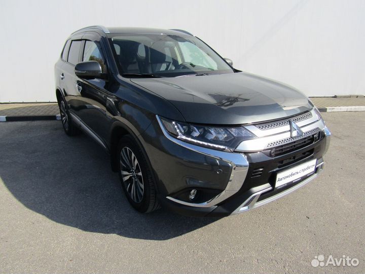 Mitsubishi Outlander 2.4 CVT, 2021, 63 382 км