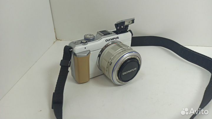 Фотоаппараты Цифровые Olympus Pen E-P1 Kit