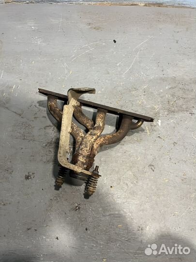 Выпускной коллектор Mitsubishi Lancer 10 1.5