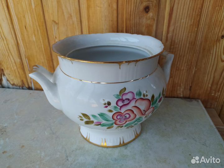 Супница без крышки