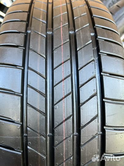 VW Multivan T7 T6 T6.1 оригинал комплект R17