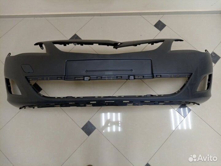 Бампер передний Opel Astra J 2009-2015