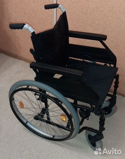 Коляска прогулочная