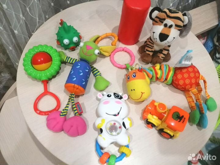 Игрушки погремушки