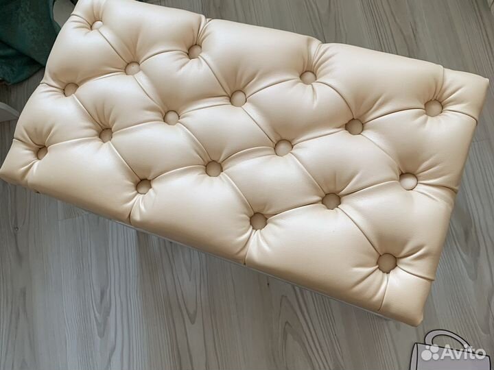 Комплект в коридор Вешалка и пуфик