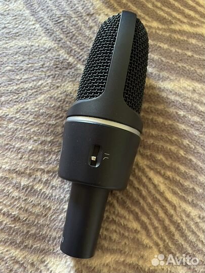 AKG C3000, Force PF08