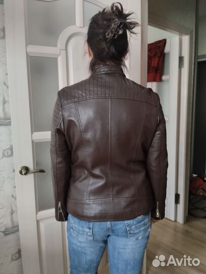 Куртка кожаная женская 50 52