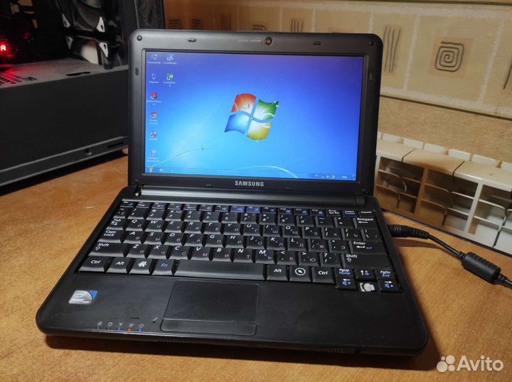 Ноутбук Samsung np-n127