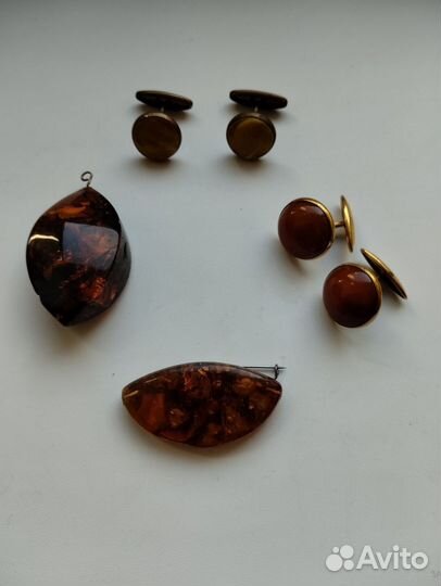 Украшения из янтаря СССР
