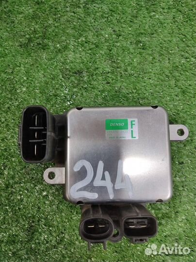 Блок управления вентилятором охлаждения Subaru Tr