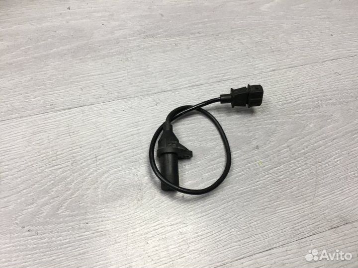 Датчик коленвала Audi A4