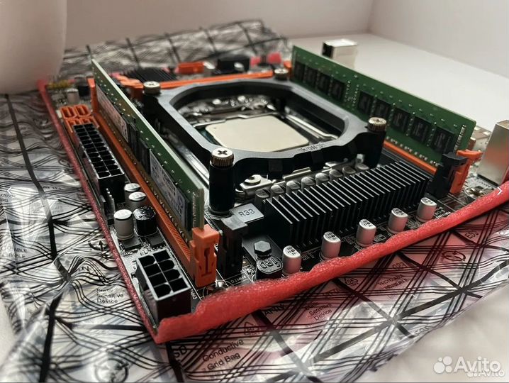 Игровой комплект Intel Xeon e5 2680 v3, ddr4 16 Гб
