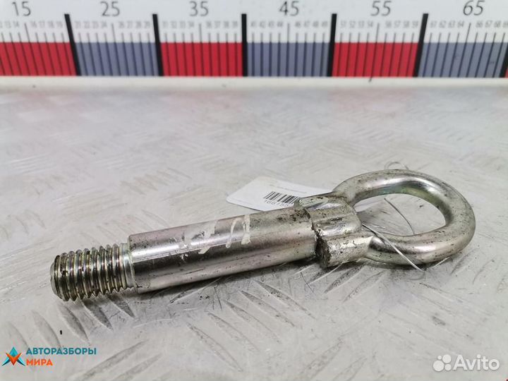 Крюк буксировочный Skoda Fabia (6Y) рест. 2006