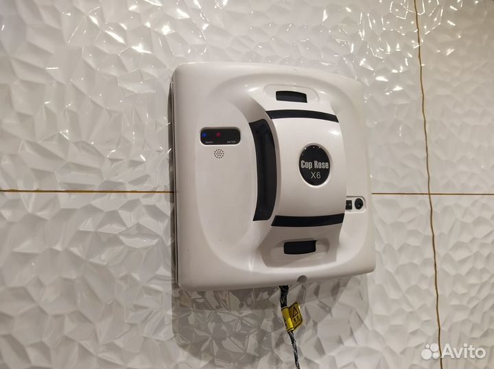 Робот мойщик окон