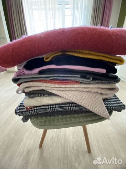 Головные уборы и шарфы, шапка с козырьком