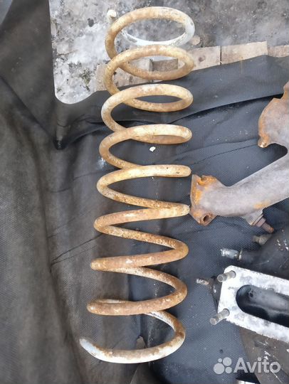 Головка, генераторы ваз 2101-2107 карб в разбор