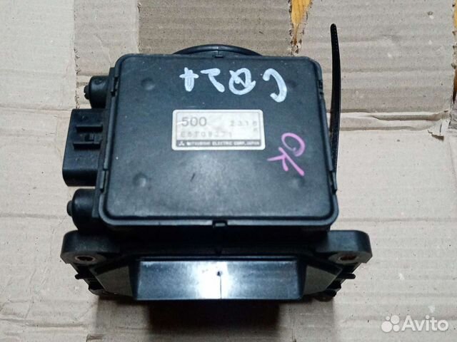 Датчик расхода воздуха Mitsubishi Carisma 4g92