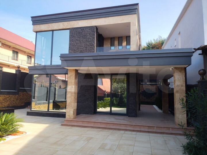 Дом 145,6 м² на участке 3,6 сот.