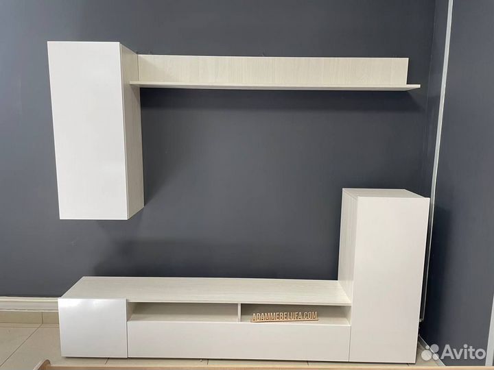 Стенка в гостиную