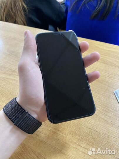 iPhone Xr, 64 ГБ