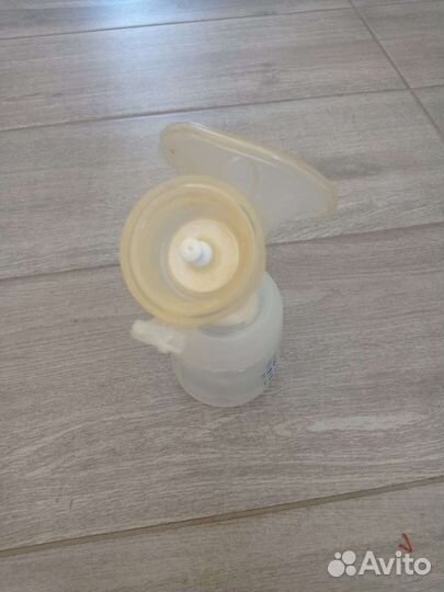 Молокоотсос Avent ручной. Бесплатно