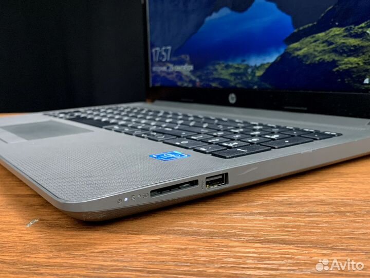 Ноутбук HP G7 250
