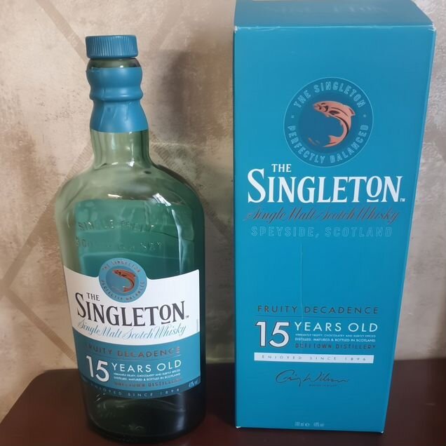 Бутылка из-под виски singleton