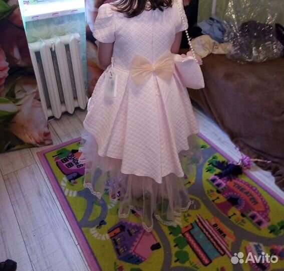 Платье для девочки новое