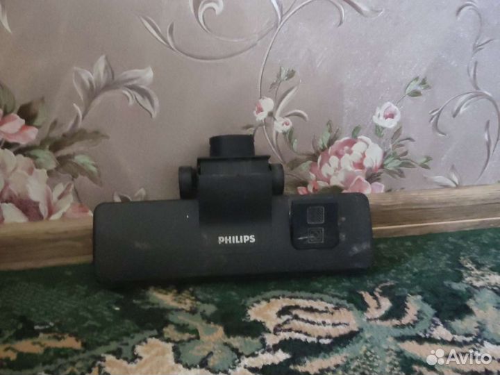 Полностью рабочий пылесос Philips