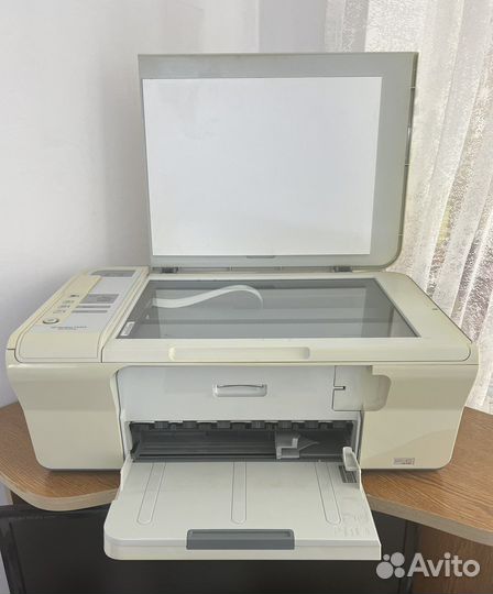 Многофункциональный принтер HP Deskjet F4213
