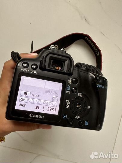 Фотоаппарат canon 1000d