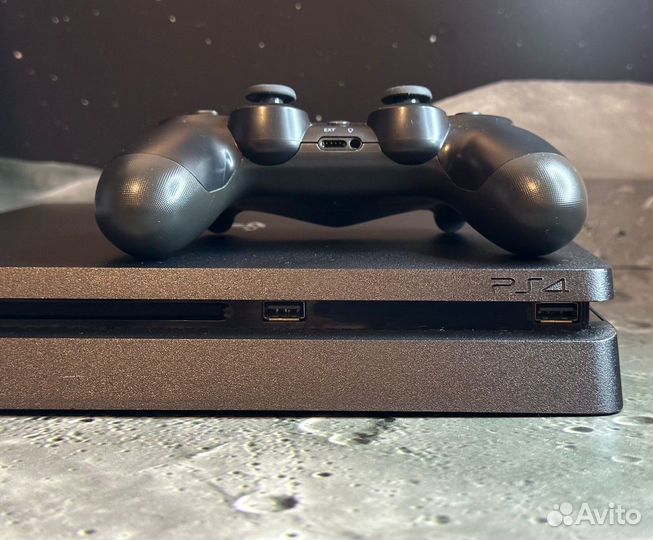 Sony playstation 4 PS4 slim 1tb