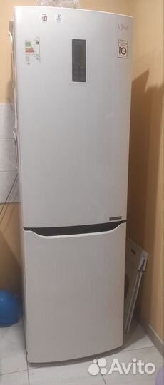 Холодильник LG