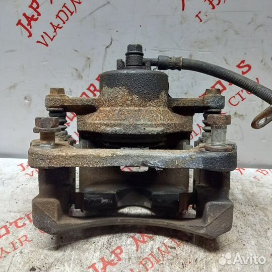 Суппорт тормозной передний правый Suzuki Sx4 YB11S