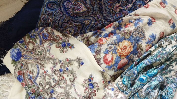 Павловопосадский шерстяной платок