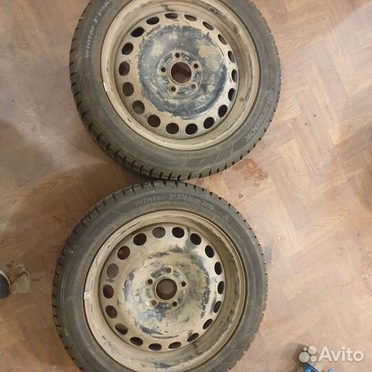 Hankook Winter I'Pike 215/50 R17 95