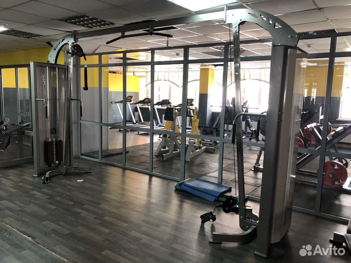 Скамья для жима лёжа и другие спортивные тренажёры