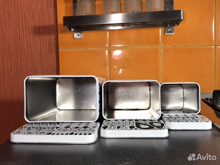 Банки для сыпучих продуктов металлические IKEA 3шт