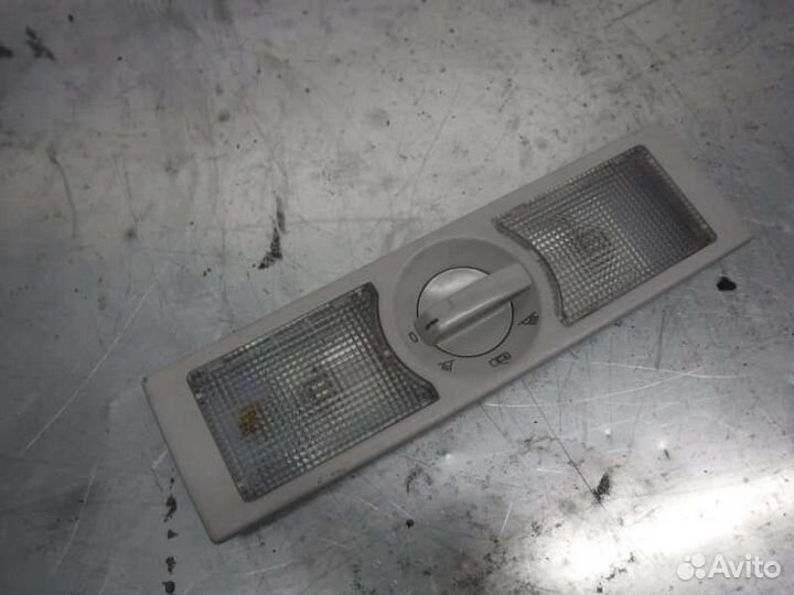 Плафон салонный задний Volkswagen Polo хэтчбек BUD