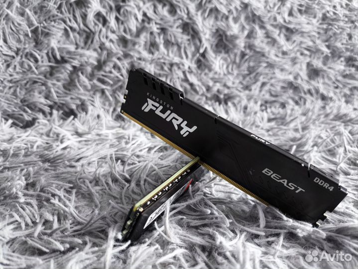 Оперативная память ddr4 16gb 2666 Kingston Fury