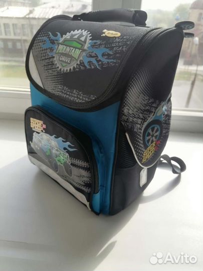 Рюкзак для начальной школы