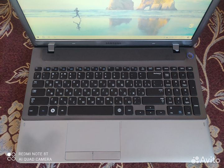 Ноутбук Samsung NP355V5C (4х ядерный)