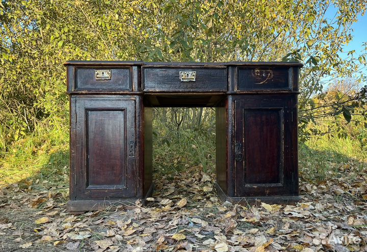 Стол письменный старинный