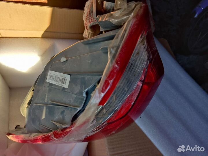 Фонарь задний правый Kia Rio 3